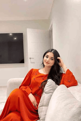 Young Karachi escorts available for discreet bookings